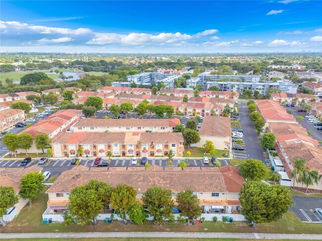 Building Photo - 6350 SW 139th Ave