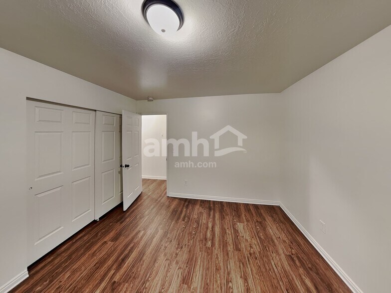 Building Photo - 3948 W 5325 S