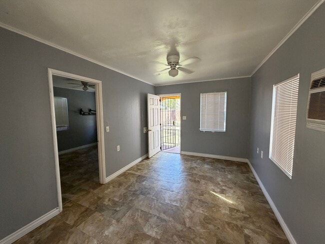 Building Photo - Cute 1 bed 1 bath
