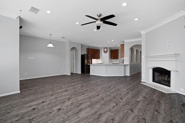 Building Photo - 6703 Forsythe Ln