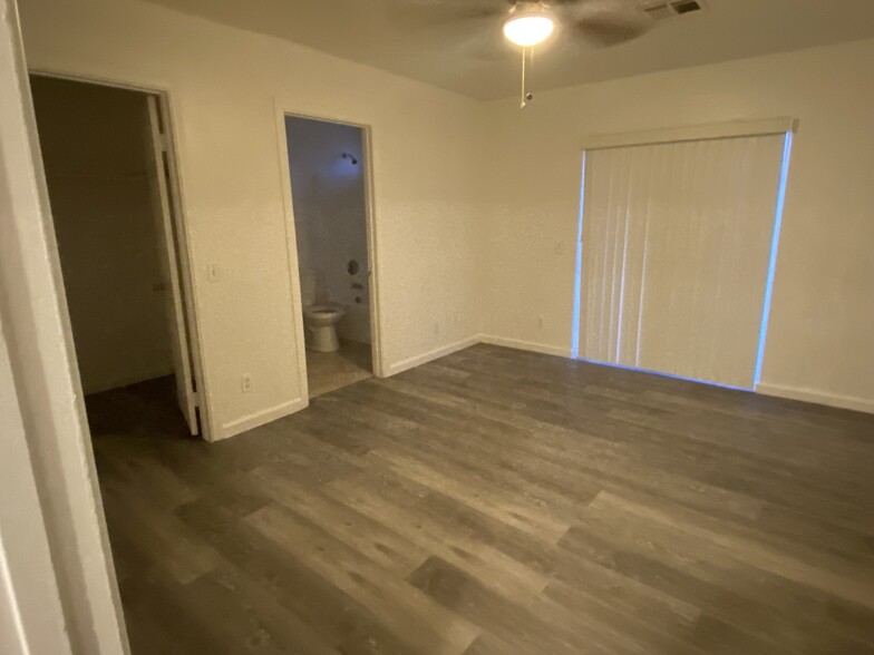 Building Photo - 66651 Ironwood Dr
