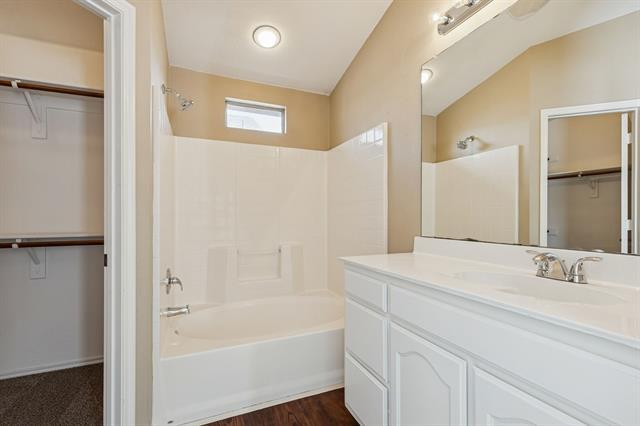 Building Photo - 1131 Kielder Cir