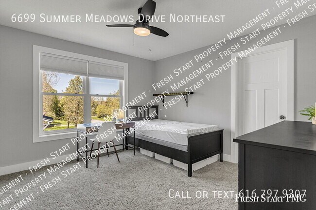 Building Photo - 6699 Summer Meadows Dr NE