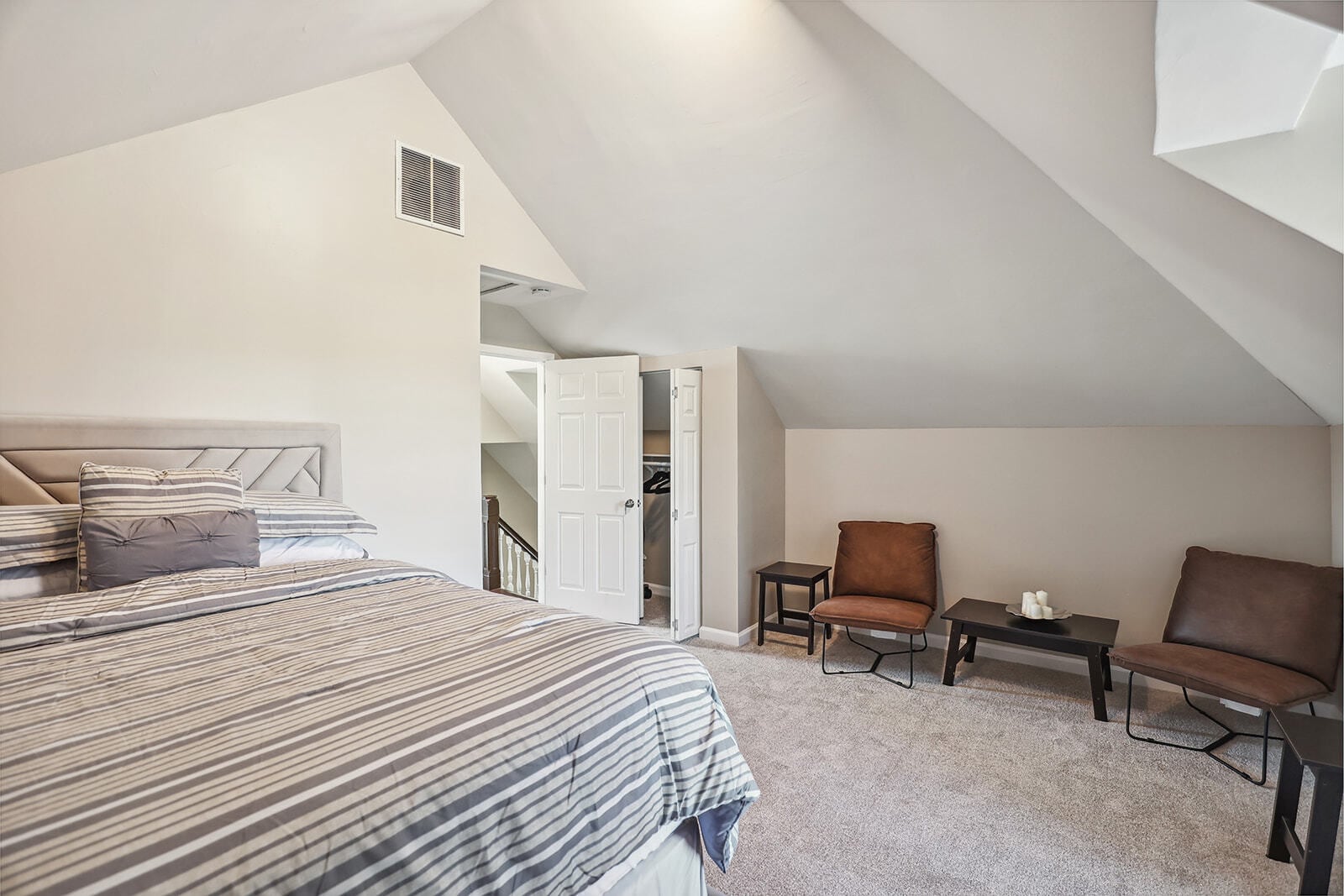 Building Photo - 5641 Cates Ave