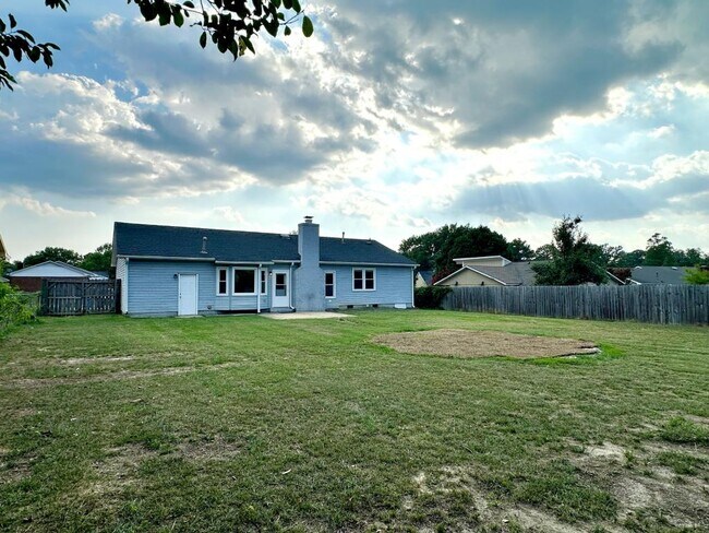 Building Photo - 1859 Windlock Dr