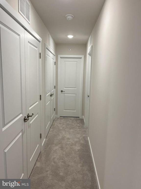 Building Photo - 9A Ford St