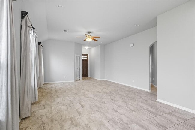 Building Photo - 5925 Malta Cir
