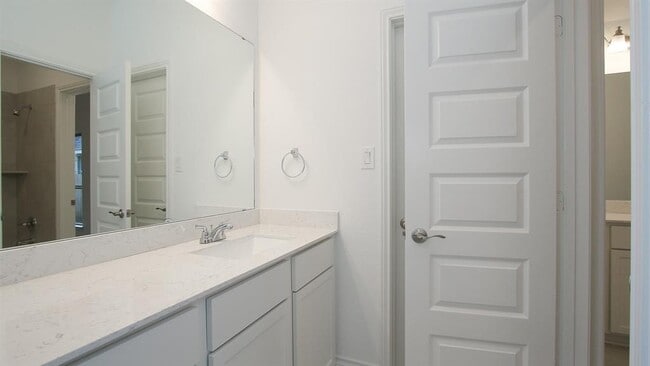 Building Photo - 13610 Thunder Stone Ln