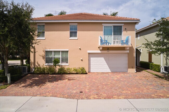 Building Photo - 1080 Community Dr