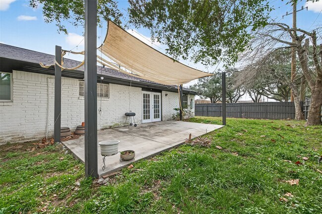 Building Photo - 9670 Judalon Ln