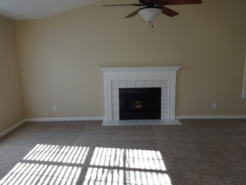 Building Photo - 2586 Marleigh Farm Rd NW