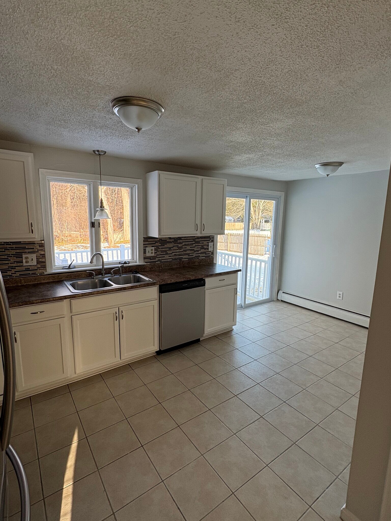 Building Photo - 22 Simpson Cir