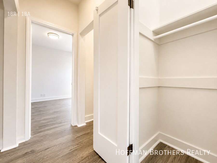 Building Photo - 2743 San Marino St
