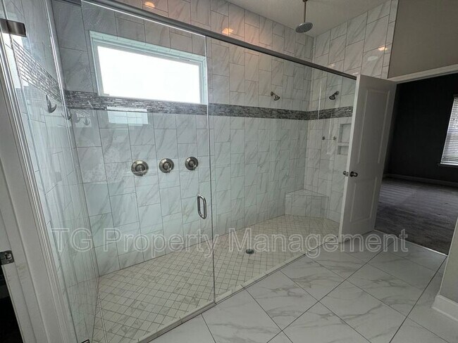 Building Photo - 370 Citrus Ridge Dr