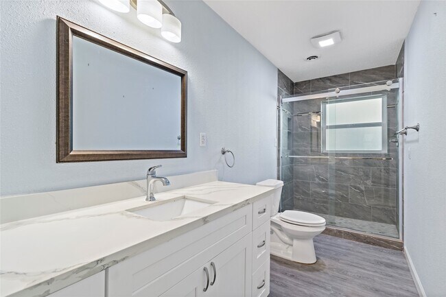 Building Photo - 2530 Wordsworth St