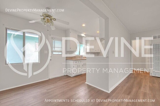 Building Photo - 1005 W. F. St-