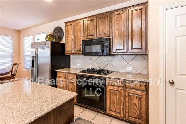 Building Photo - 5324 Oakley Rd