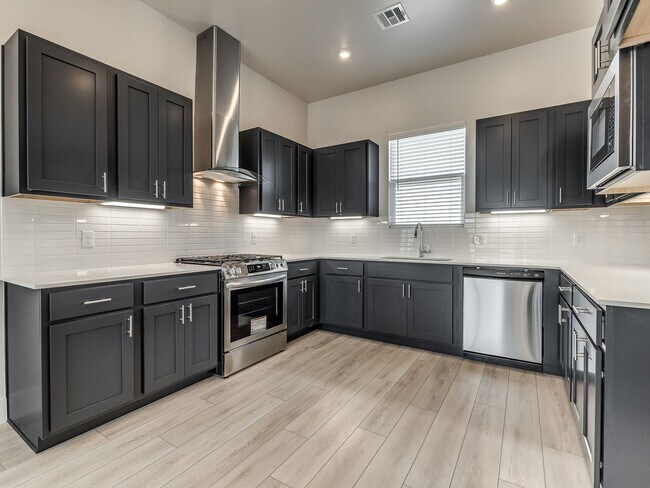 Building Photo - New Construction Home in Edmond/Oklahoma City