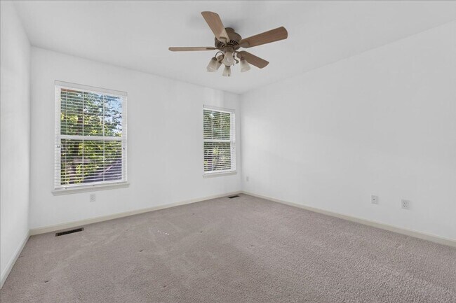 Building Photo - 1519 Prospector Trail