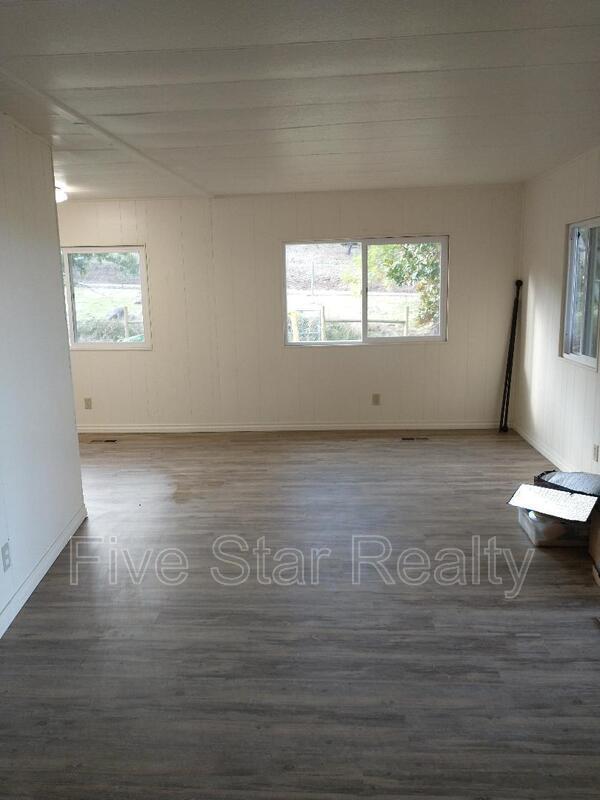 Building Photo - 6414 Marysville Rd