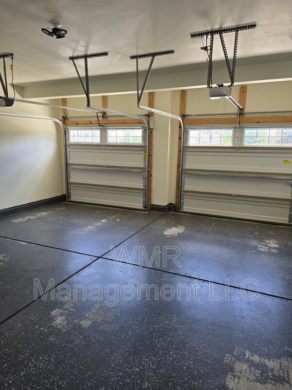 Building Photo - 1118 Glen Marley Dr
