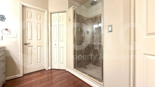 Building Photo - 3413 W Kristal Way