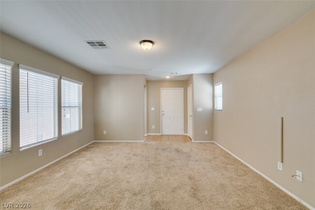 Building Photo - 1155 Paradise Garden Dr