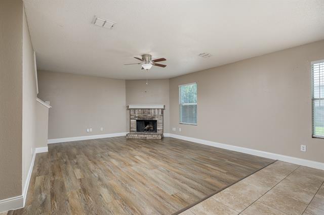 Building Photo - 2228 Bradford Pear Dr