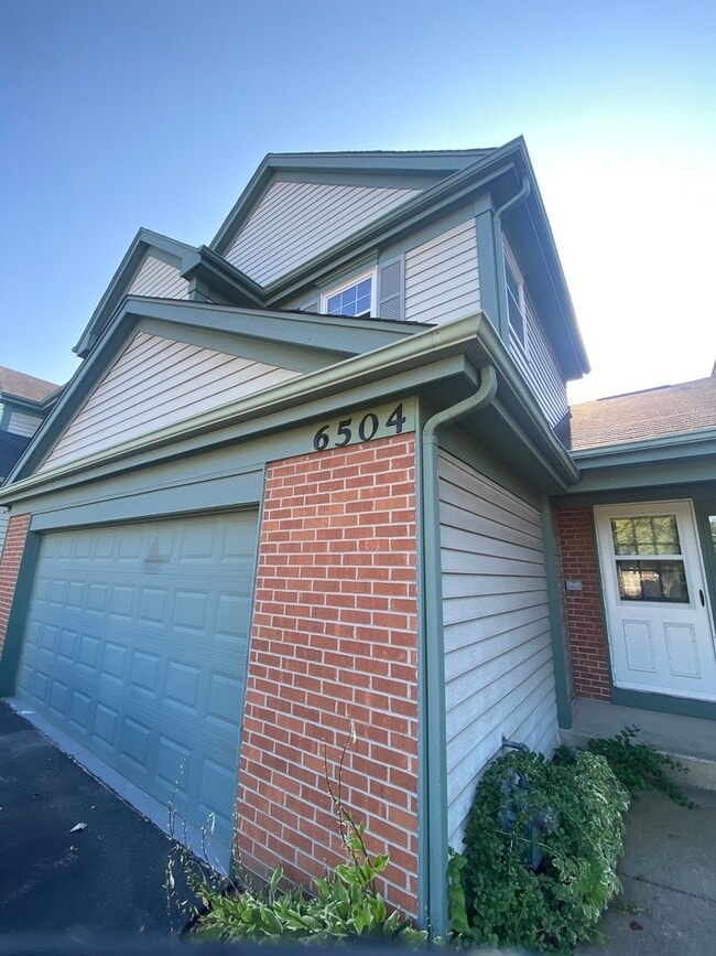 Primary Photo - 6504 Kensington Pl