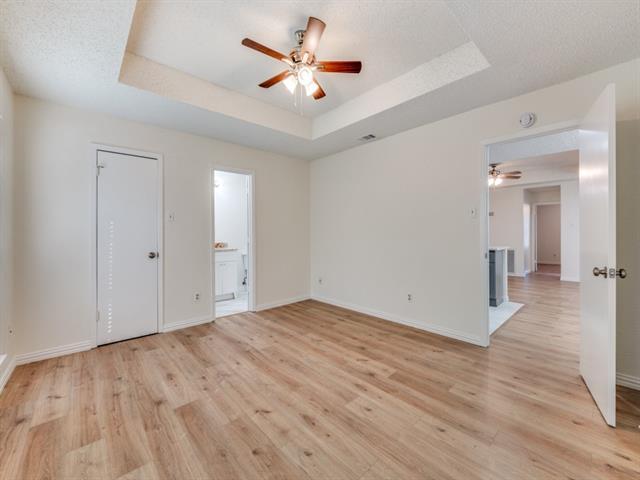 Building Photo - 8903 Marilyn Dr