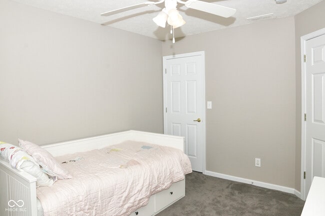 Building Photo - 8362 Enclave Blvd