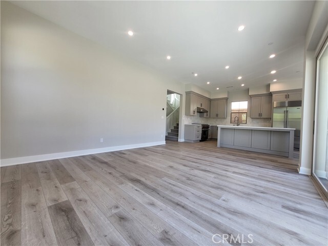 Building Photo - 157 Fairgreen