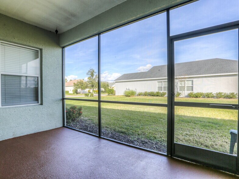 Building Photo - 4520 Forest Creek Tr