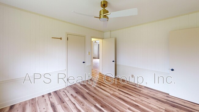 Building Photo - 5144 Sunrise Terrace