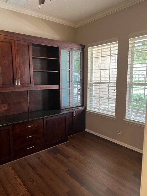 Building Photo - 610 Victoria Hills Dr