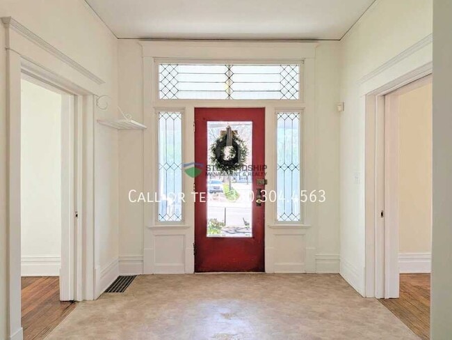 Building Photo - 724 Beall Ave