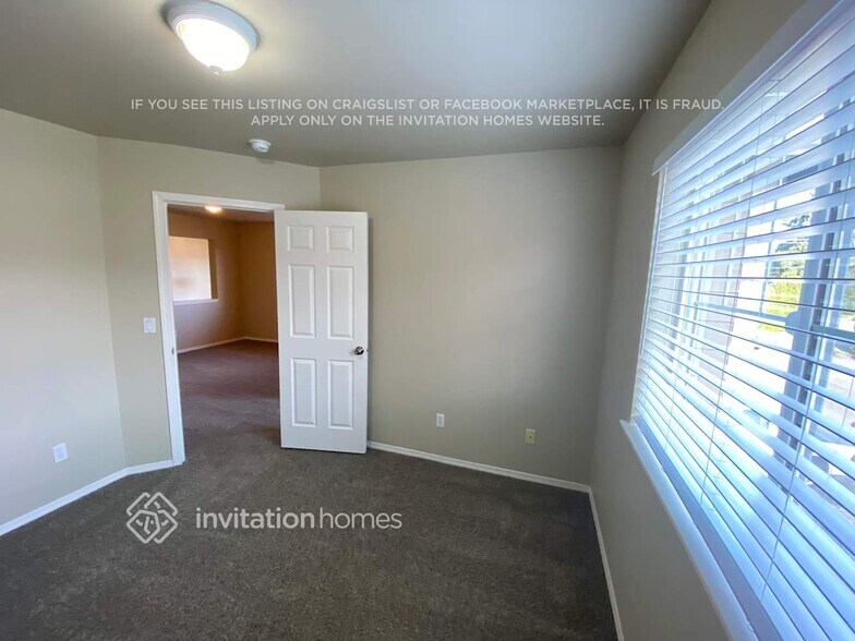 Building Photo - 3822 152nd St Ct E