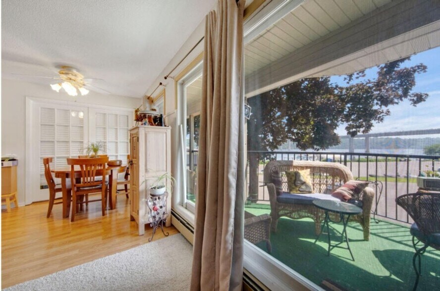 Building Photo - 6201 St Croix Trail N