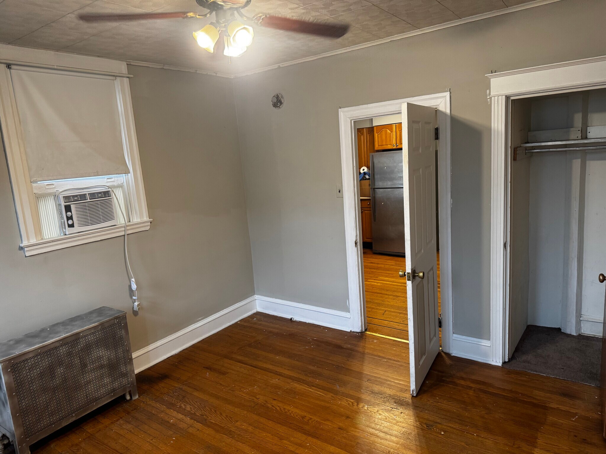 Building Photo - 6055 Frankford Ave