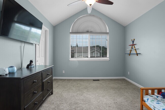 Building Photo - 552 Winter Bluff Dr