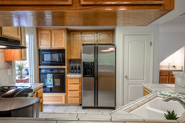 Building Photo - 40423 Big Oak Flat Rd S