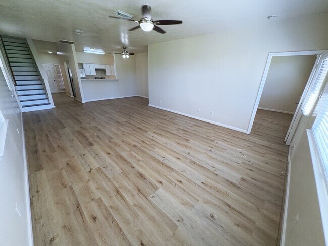 Building Photo - 6656 Sharpstown Green Cir
