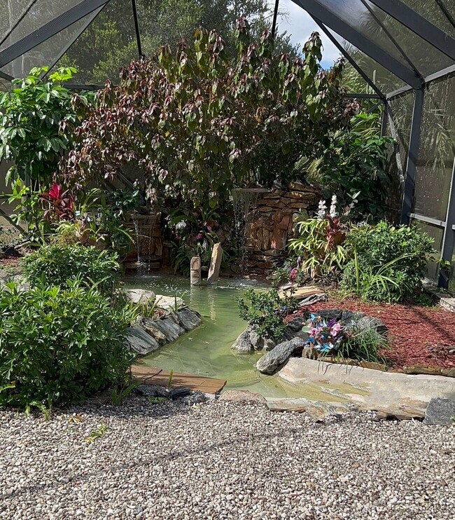 Building Photo - 583 Rambling Dr Cir