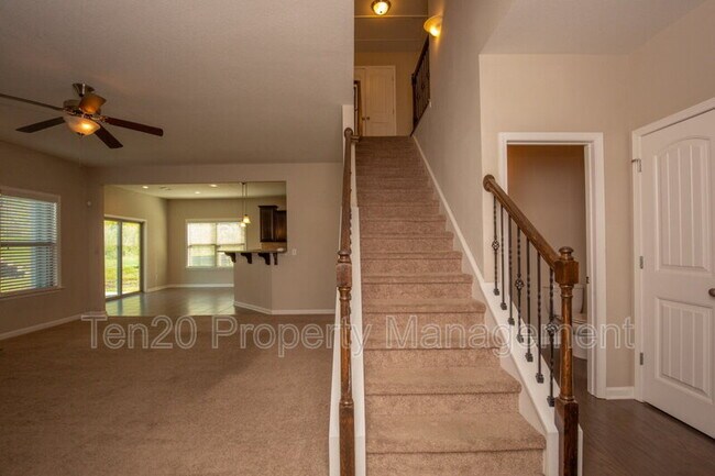 Building Photo - 2510 Ridgewood Way