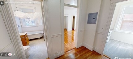 Building Photo - 8 Walbridge St