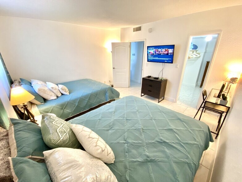 Building Photo - 9 Seacrest Pkwy