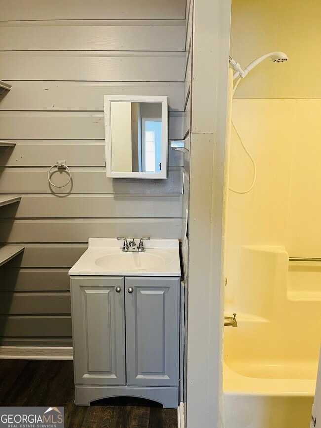 Building Photo - 149 Appleton Blvd