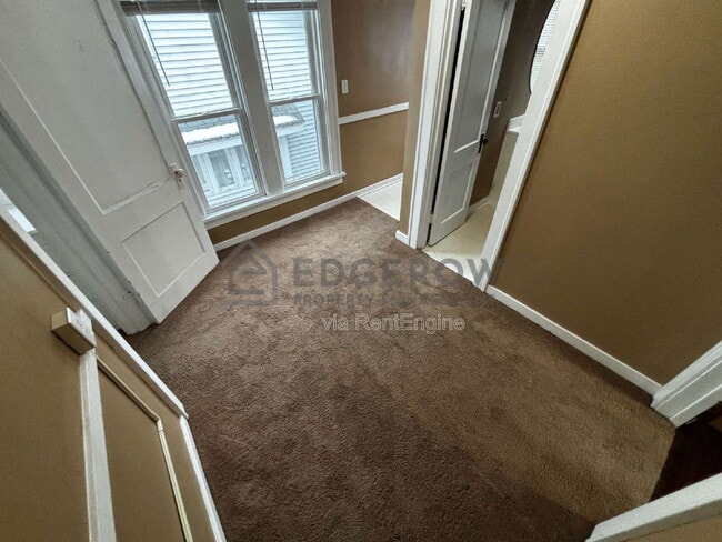 Building Photo - 1243 Crosby St NW