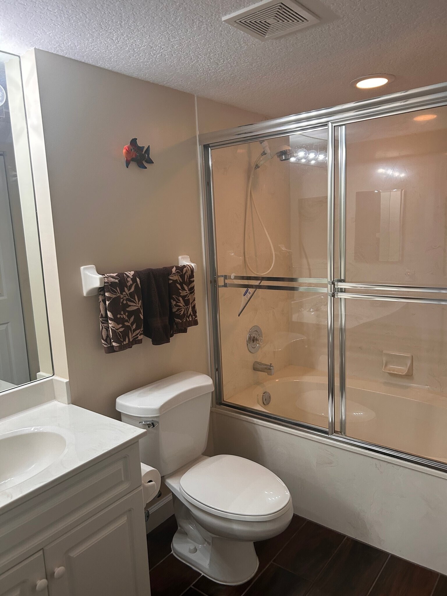 Building Photo - 5051 N Hwy A1A