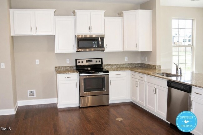 Building Photo - 2332 Cedar Rock Dr